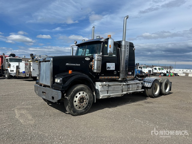 2011 WESTERN STAR 4900