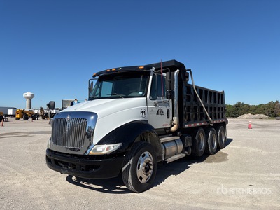 2003 International 8600 8x4 Tri/A Dump Truck