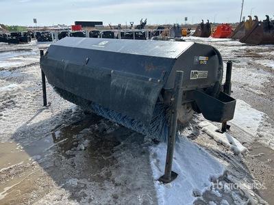 John Deere BA72 72 in Skid Steer Broom