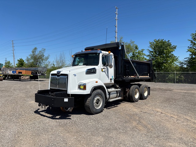 2018 Western Star 4700 SB 6x4 Hi-Rail T/A Dump Truck