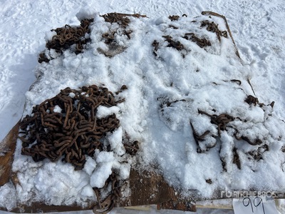 Quantity of (4) Tire Chain