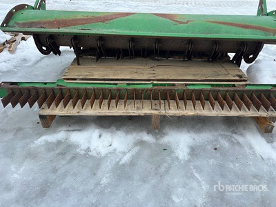 John Deere Combine Fine Cut Chopper