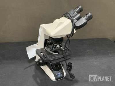 Nikon Eclipse E200 Microscope