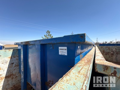 22 ft 30 cyd Roll-Off Container