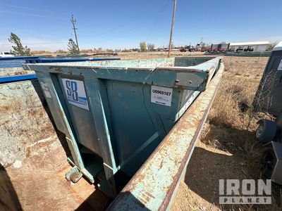 22 ft 30 cyd Roll-Off Container