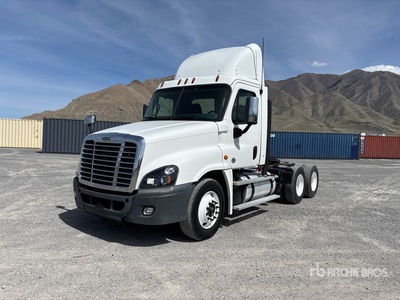 2016 Freightliner Cascadia 125 6x2 T/A Day Cab Truck Tractor