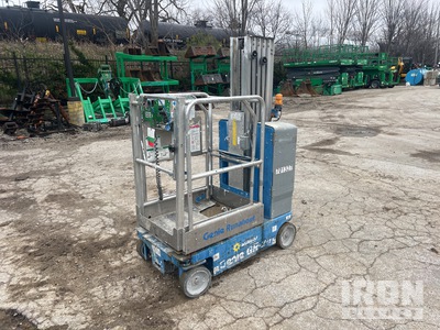 2015 Genie GR-20 Vertical Mast Lift