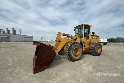 2001 John Deere 644H Wheel Loader