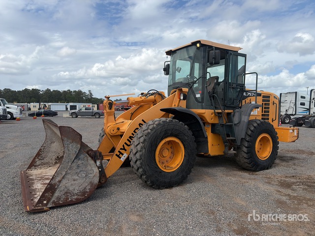 2013 Hyundai HL757-9 Wheel Loader