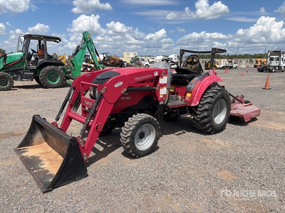 2015 Mahindra 1533H 4WD Utility Tractor