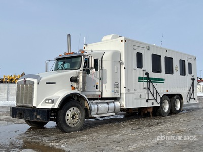 2007 Kenworth T800B 6x4 Data Control Van