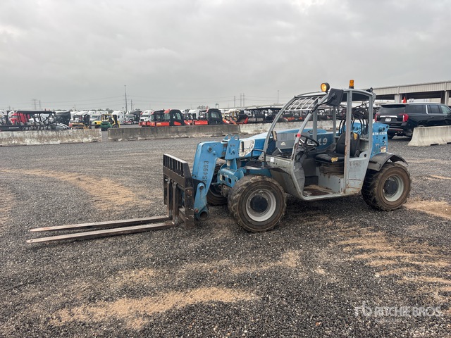 2015 Genie GTH-5519 Telehandler