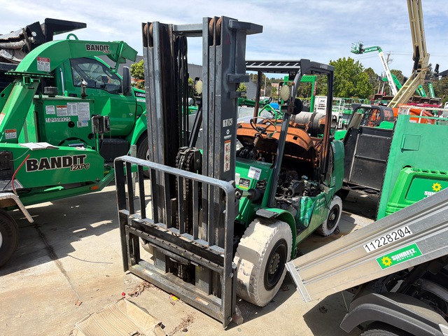 2017 Mitsubishi FG50CN Pneumatic Tire Forklift (Inoperable)