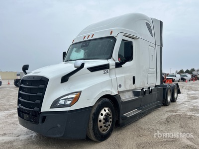 2021 Freightliner Cascadia 126 6x4 T/A Sleeper Truck Tractor