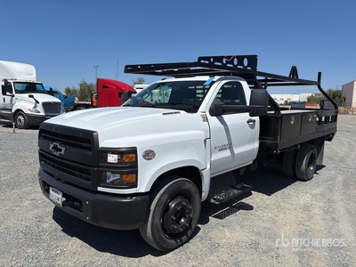 2021 International 4500 4x2 Flatbed Truck