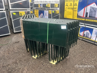 Quantity of (2) 2026 BYT HDTBF45 7 ft HD Tombstone Bale Mélangeur d'aliments pour animaux (Unused)