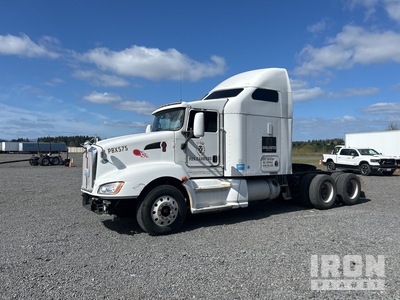2009 Kenworth 6x4 T/A Sleeper Truck Tractor