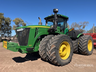 2018 John Deere 9520R Scraper Special Knickgelenktertraktor