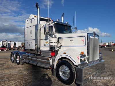2019 Kenworth T909 6x4 Tracteur routier couchette