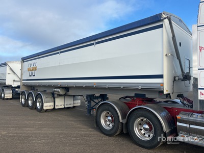 2022 Sloanebuilt 10.2 m Tri/A End Dump Trailer