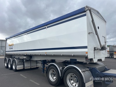 2022 Sloanebuilt Tri/A End Dump Trailer