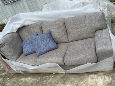 (3) Sofas