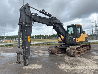 2014 Volvo EC180DL Excavadora de Cadenas