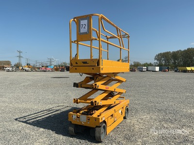 2014 Haulotte COMPACT8 Electric Scissor Lift