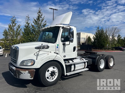 2016 Freightliner M2112 6x4 T/A Day Cab Truck Tractor