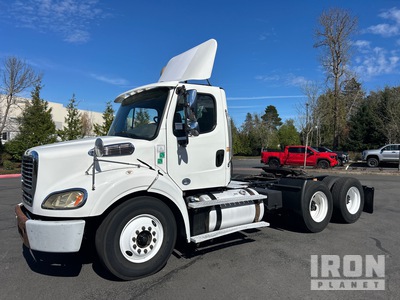 2016 Freightliner M2112 6x4 T/A Day Cab Truck Tractor