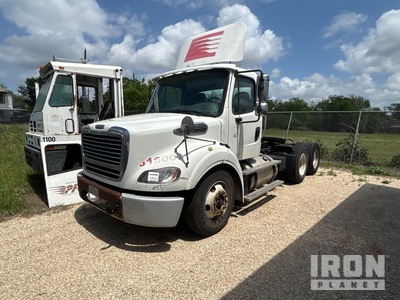 2016 Freightliner M2112 6x4 トラックトラクター（T/A）
