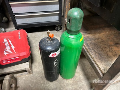 Acetylene & Oxygen Torch Tanks