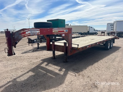 1996 Superior Equipment Trailer