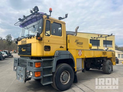 2005 MAN BJB 8000 4x4 Airport Sweeper And Plow Truck Boshung Jet Broom
