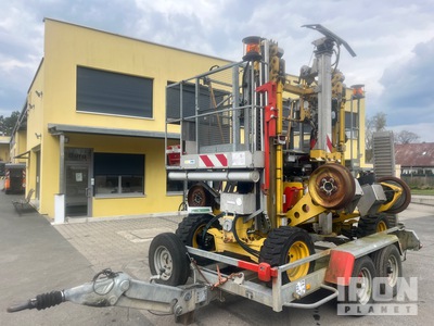 2011 France Elevateur LOR'AXE 4x4 Ride-On Hydraulic Railway Montacargas de construcción