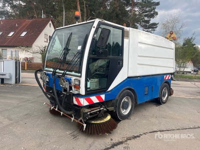 2002 Bucher CC5000 Tram Line Camion barredora