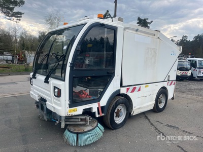 2011 sicas NA4M3 Sweeper Truck (Inoperable)