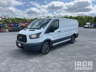 2015 Ford Transit 150 Fourgon cargo