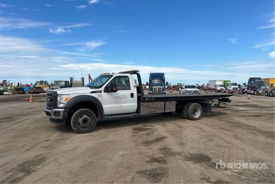 2016 Ford F-550 XL 4x2 Rollback Truck