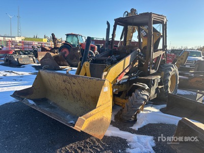 Cat 420 4x4 Backhoe Loader (Inoperable)