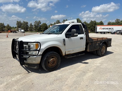 2017 Ford F-350 STX 4x4 Pickup