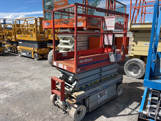 2006 Skyjack SJIII-3219 Electric Scissor Lift