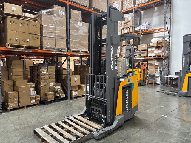 2022 Jungheinrich ETR 235A-36V 3500 lb Reach Truck