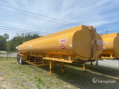 2004 Isometrics 615T8001 T/A Fuel Trailer