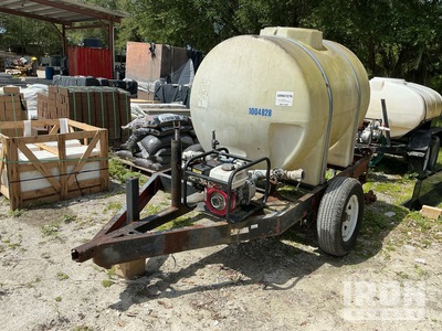 1997 (unverified) 525 gal T/A Remorque-citerne à eau (Inoperable)