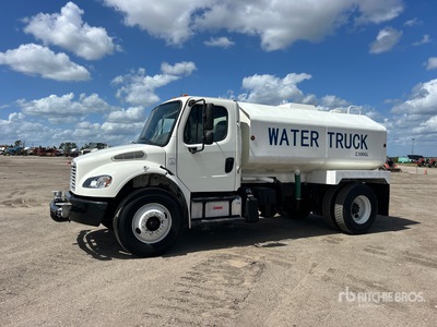2016 Freightliner M2 106 2500 gal 4x2 Water Truck