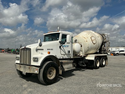2008 Kenworth W900 6x4 Mixer Truck