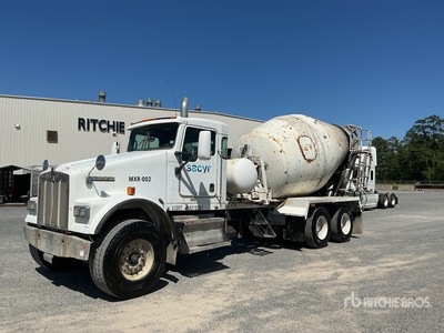 2008 Kenworth W900 6x4 Mixer Truck