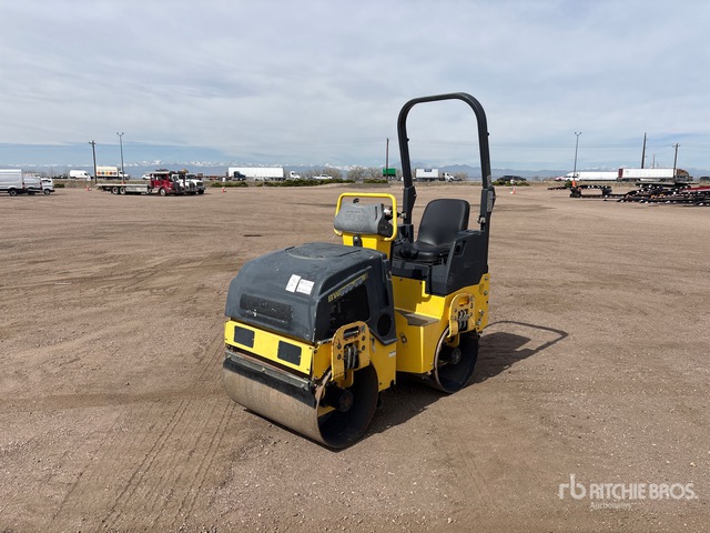 2015 Bomag BW900-50 Double Drum Roller