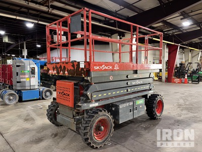 2015 Skyjack SJ7127 RT Dual Fuel 4x4 Scissor Lift